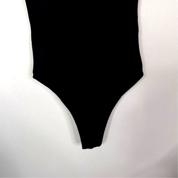 Princess Polly Size 2 Black Puff Sleeve Bodysuit Square Neckline Sheer Stretch - Picture 7 of 12